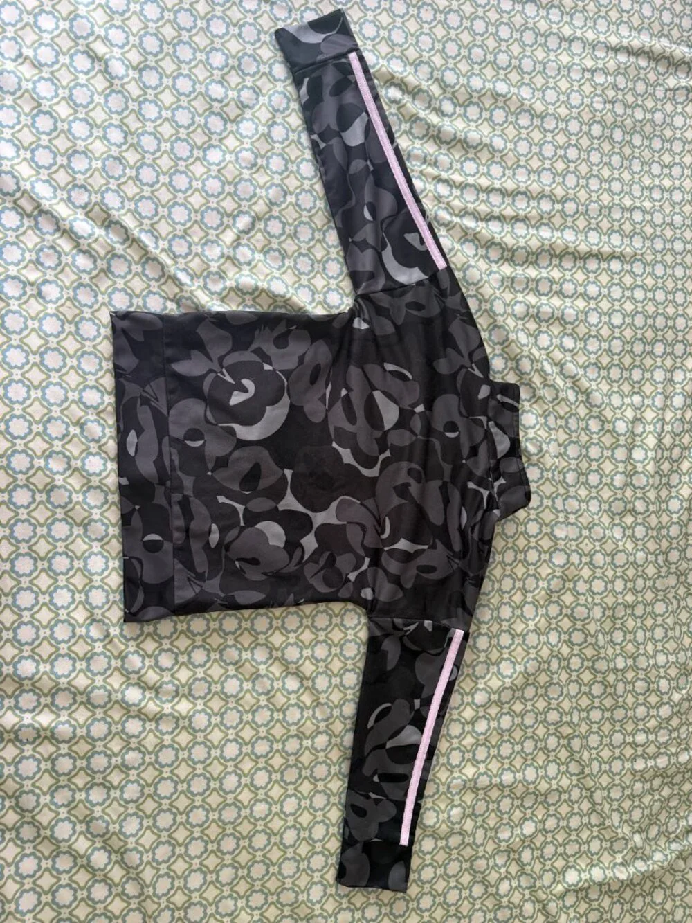 adidas Girls Size 5 Floral Track Suit Jacket Jogger Pants Black Gray Pink